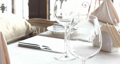 Продажа:  Ресторанный бизнес на Патриарших прудах