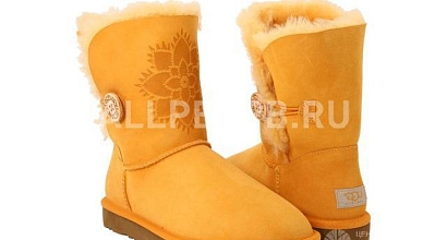 Продажа:  магазин сапожек ugg australia. доход 35 тыс/мес 