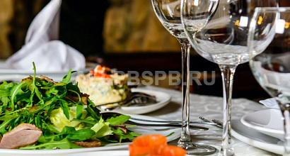 Уютный ресторан на Невском