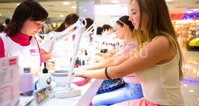 Маникюрный салон в торговом центре