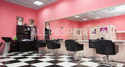 Аренда:  Сдается в аренду салон красоты 