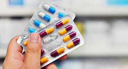 Аптека у метро Площадь Мужества