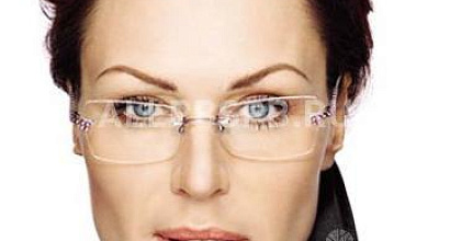 Продажа:  оптика с современной мастерской и специалистами