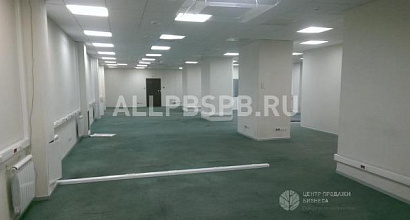 Аренда:  Офисное помещение, 1363.6 м
