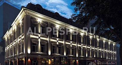 Продается  продаются помещения 113 и 211 кв. м. отд. вход 