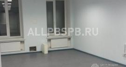 Аренда:Офисное помещение, 140 м, рядом с метро, 1 этаж