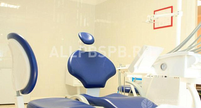 Продажа:  стоматология на 4 кресла, ст. м. молодежная