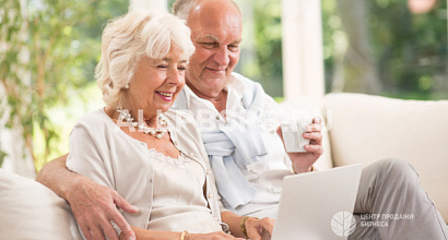 Пансионат для пожилых людей в оборудованном коттедже с прилегающей территорией