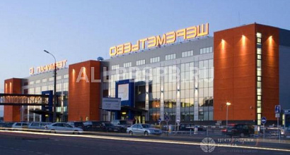 Продается  розничная сеть кафе в аэропорту. прибыль 978 000