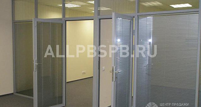 Аренда:  Офисное помещение, 341.6 м