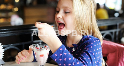 Переуступка прав аренды помещения под кафе