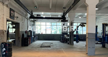 Сдается помещение под автосервис на юге города