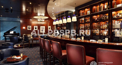 Популярный ресторан-бар