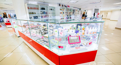 Магазин парфюмерии в проходном месте