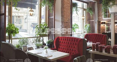 Уютное кафе у метро