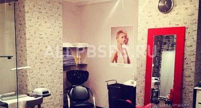 Готовый бизнес  салон красоты у метро на садовом кольце