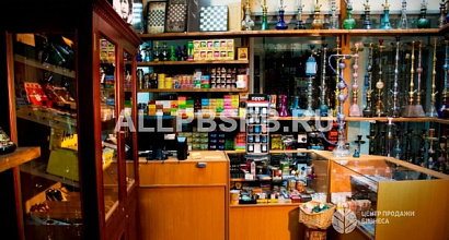 Популярный табачный магазин на Пионерской