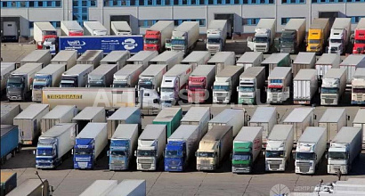 Грузовая автостоянка