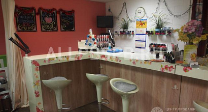 Продается  действующий маникюрный салон 