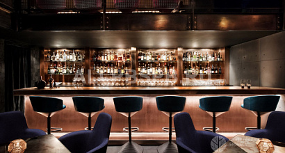 Бар в центре города