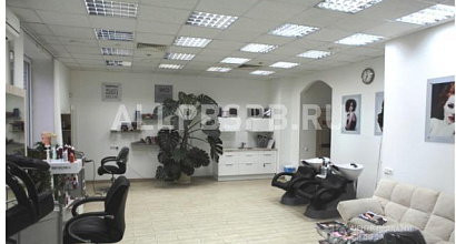 Готовый бизнес  салон красоты на ул. покрышкина