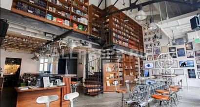 Мини-кофейня в центре города