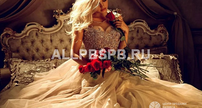 Шоу-рум вечерних и свадебных платьев