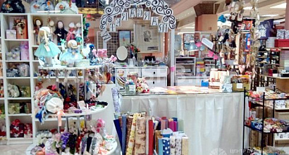 Продажа:  магазин упаковки и подарков