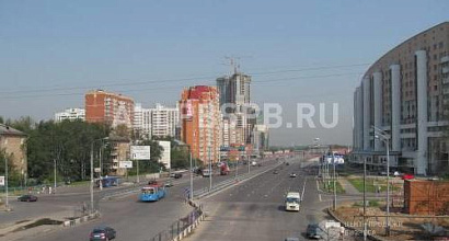 Продается торговое помещение в автоцентре