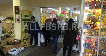 Продается  продам отдел в магазине