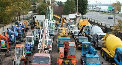 Аренда:  Работающая компания по аренде спецтехники в России