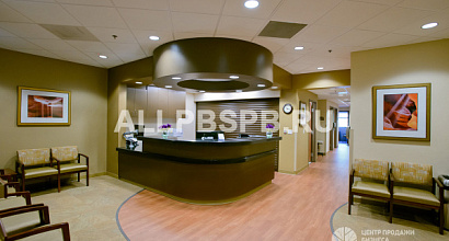 Медицинский центр с помещением и оборудованием в собственности