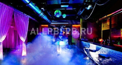 Аренда:  В собственности караоке-клуб- арендный бизнес