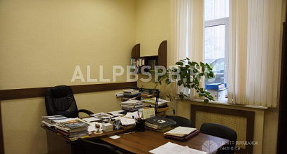 Аренда:Офис у метро, 1 этаж, возможен отд вход, 241 м