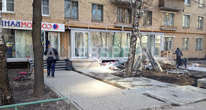 Продается  торговое помещение, 64 м 1 линия 3 мин от метро