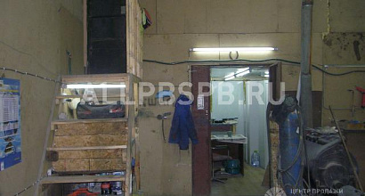 Аренда:  Автосервис-гараж 200кв. м. в Москве. продам-сдам