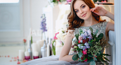 Цветочный магазин у метро Чернышевская