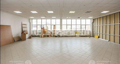 Торговое помещение в аренду в Невском районе