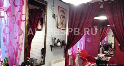 Готовый бизнес  салон красоты в юао у метро 