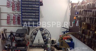 Продается  ремонтная мастерская 