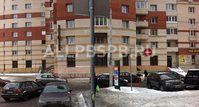 Продается продам магазин, комендантская пл. 8, 202 кв. м