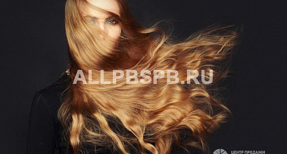 Продается салон на первой линии