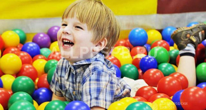 Продается  образовательный центр и ясли-сад в ювао 