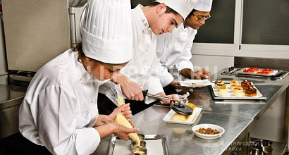 Продается  школа кулинарии. выручка 27 млн в год