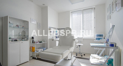 Медицинский центр в жилом доме