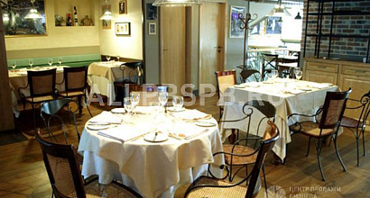 Продажа:  Кафе (караоке) в бизнес центре 
