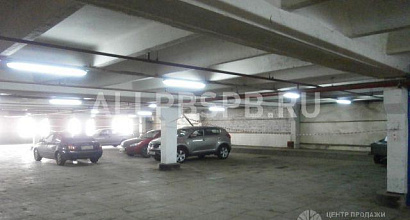 Аренда:  Крытая автостоянка от 12 до 500 кв. м 