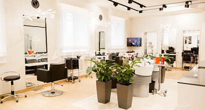 Салон красоты на первой линии