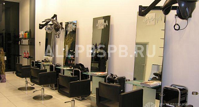 Готовый бизнес  ищу партнера инвестора для открытия салона красоты