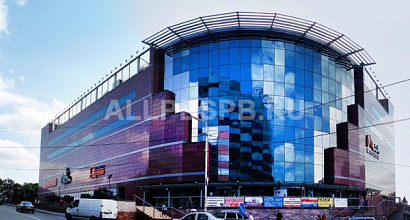 Обменяю помещение с арендаторами в ТРК на Базу отдыха или ферму или Отель